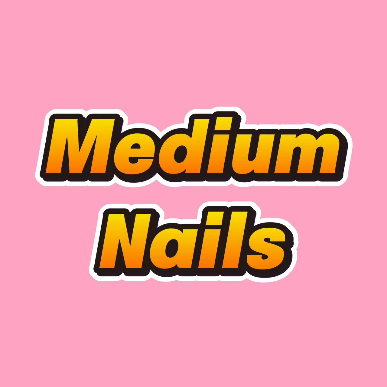 Medium Nails